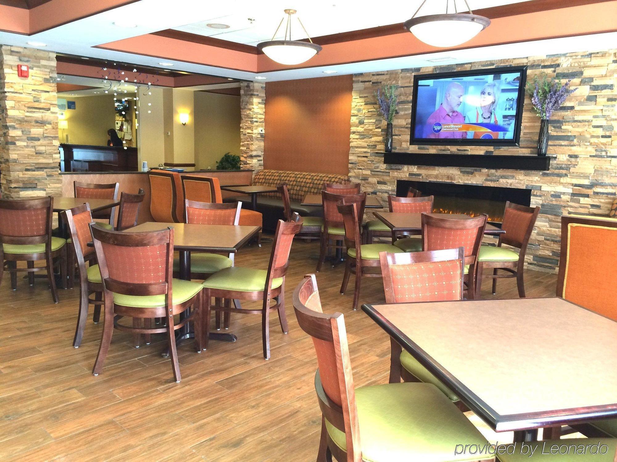 Holiday Inn Express Hotel & Suites Dayton-Centerville By Ihg Exterior foto